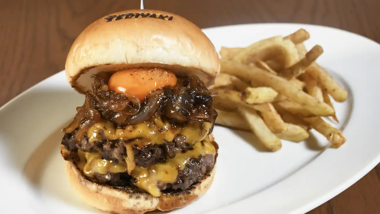 WAGYU TERIYAKI CHEESE BURGER